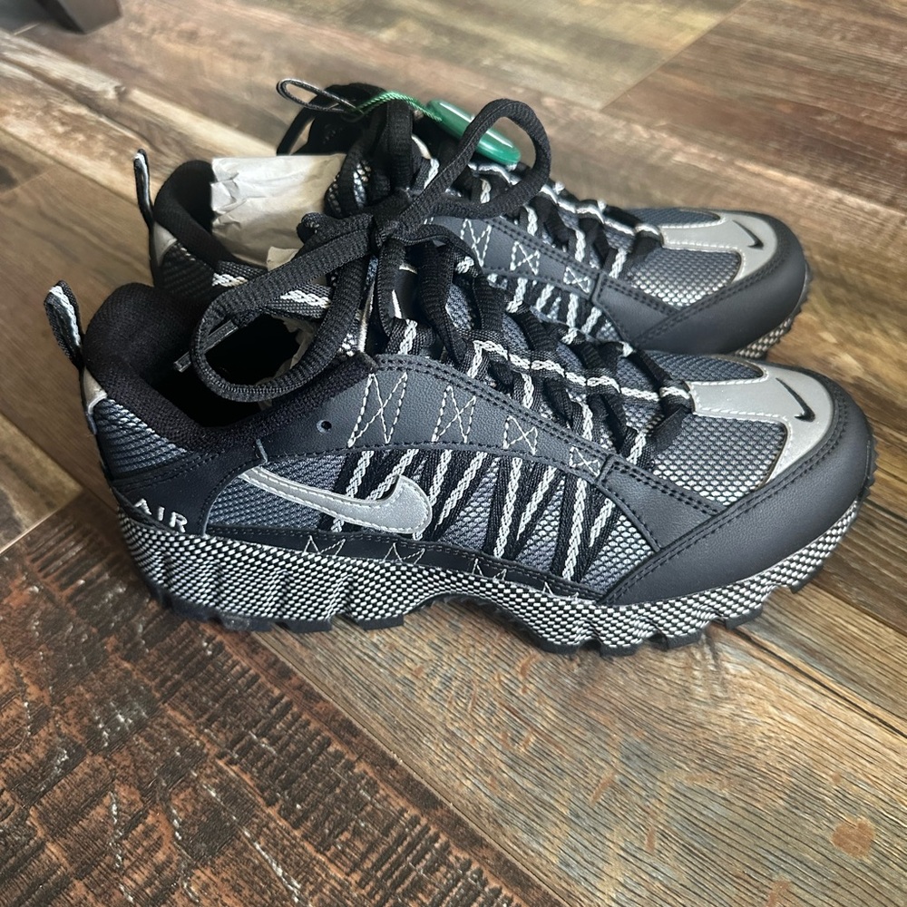Nike Air Humara QS size 6w